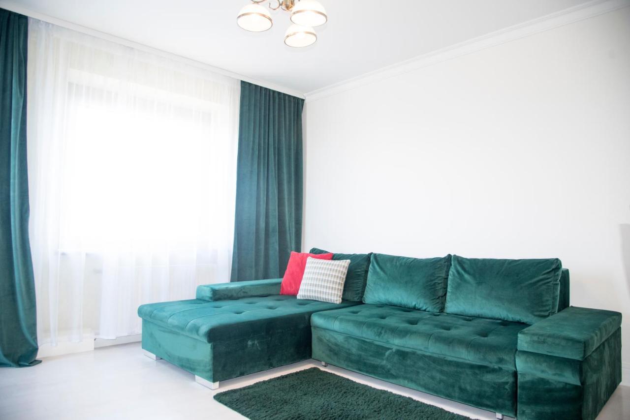 Lyra63 Large 80Sq M Top 14 Floor Šiauliai Exterior foto
